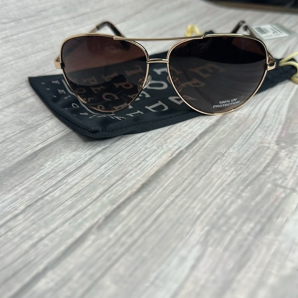 Fossil, Aviator, Brown, and Gold Frame Sunglasses! - Picture 7 of 17